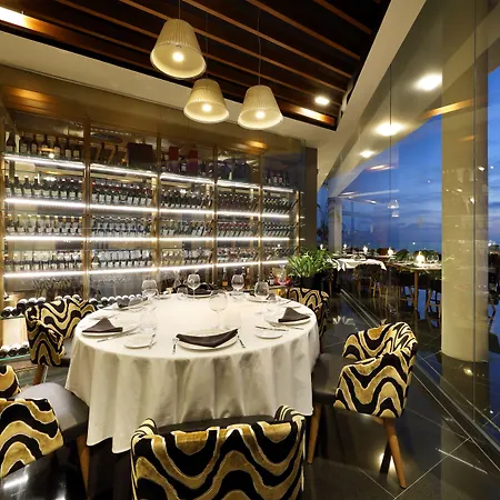 Hard Rock Tenerife 5* Costa Adeje (Tenerife)